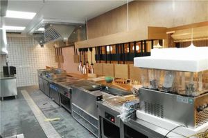 上海酒店飯店設備回收 回收廚房設備 酒樓整體回收 桌椅回收